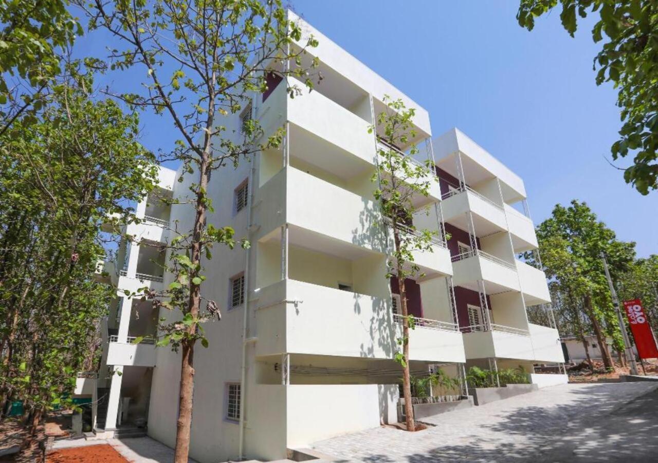 Hotel The Green Orchid Mysore Exteriör bild